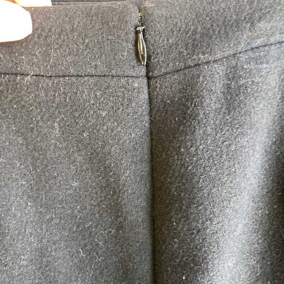 JCREW black mini skirt! - Picture 3 of 4